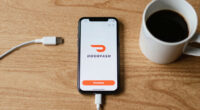 Why is Doordash not working? DoorDash down for many Sunday